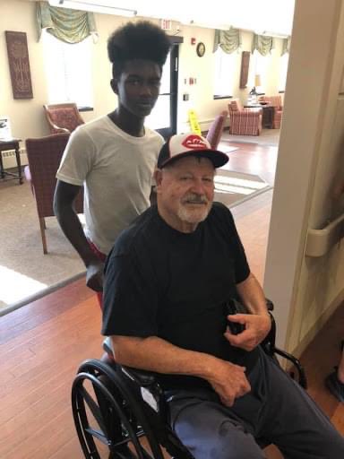 dom_lucre's tweet photo. This 15-year-old young man checks on his neighbors everyday He rides with this man to the store, helps him shop and brings the groceries in, he cuts the grass and whatever they may need. https://t.co/NzStFxWHQm