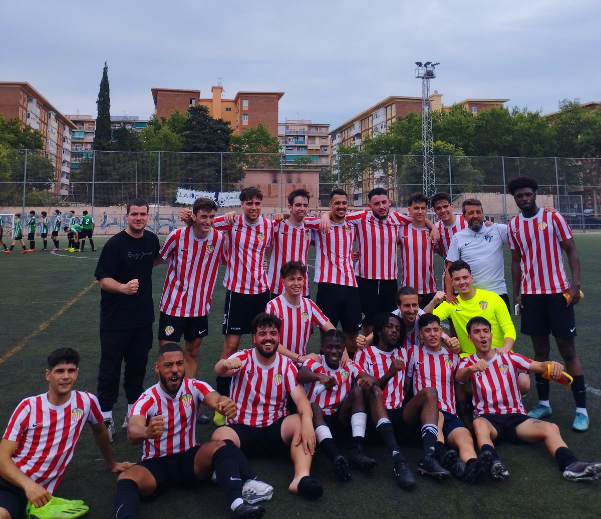 jcarlescasino's tweet photo. Pues esto se acabΓ³ y bien ,hoy victoria 4-3 ,21 puntos , magnΓfico grupo,aprendimos todos ,mi equipo
#4cat16 #futbolcat #amauter #Poblenou #sompoblenou #fembarri #femfutbol https://t.co/MVt6T7mLds