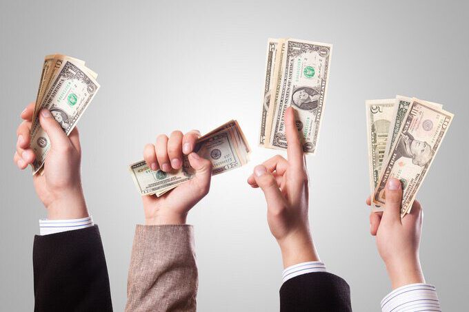 Las diferentes maneras de remunerar al accionista: recompra de acciones, pago en efectivo con dividendos o pago en acciones dlvr.it/SpNLvm