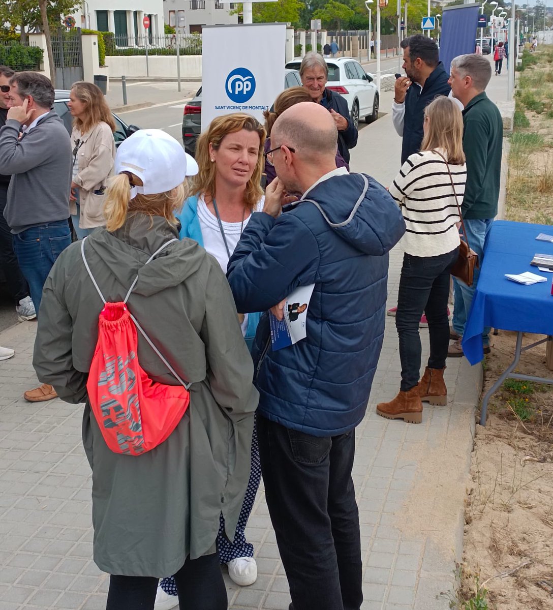 ppopularsvm's tweet photo. 🔵 Tenemos equipo.
Tenemos ganas!
Estamos preparados y lo haremos bien 👌🏻

Queremos gobernar #SantVicençdeMontalt para ocuparnos de lo que te preocupa.

🏘️ Lograremos mejores servicios a un coste menor gracias a una gestión eficiente👍🏻

Escoge SOLUCIONES
VOTA ELISA DE MATA https://t.co/1abGsY5MA9
