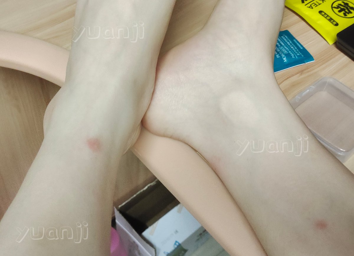 zyjbae's tweet photo. 蚊子咬的还挺像……
#四爱女攻 #女s https://t.co/cA0ilpe0Pu