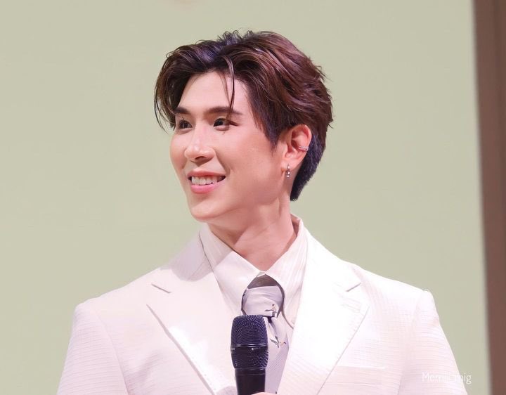 WonderParkland's tweet photo. - IG parkanomakiti
ขอบคุณทุกคนที่มีส่วนร่วมให้งานนี้ออกมาอย่างดีที่สุด ที่ขาดไม่ได้เลย แฟนคลับ เชื่อใจป๊าก ที่คอยสนับสนุนปาร์คมาตลอด อยากให้รู้ว่างานนี้ปาร์คตั้งใจเพื่อทุกคนจิงๆนะ💚🙏🏻
#truedigitalpark
#TDPK
#jyunkaxpark
Like& Comment >>https://t.co/RH9bWYlIE2
#เชื่อใจป๊าก https://t.co/QOBUXStlkD
