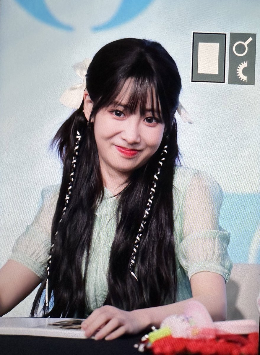 my_Earth8's tweet photo. 230521 유지애 팬사인회 2부 프리뷰
#Lovelyz #러블리즈 #유지애 #Jiae https://t.co/XGhNfBOJuX