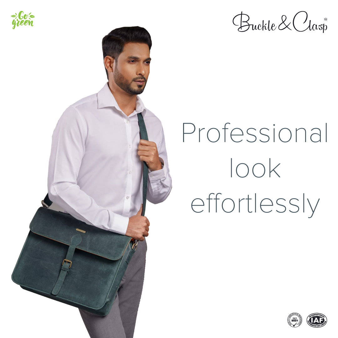 BuckleClasp's tweet photo. Refine your style with Buckle &amp; Clasp premium Executive Leather Bag.  

Discover more: https://t.co/OyEQ3kdLRJ

#leathepack #messengerbag #bag #shoulderbag #backpack #ExecutiveStyle #LuxuryLeather #jikook #iPhone #TejasswiPrakash #MONEY #priyankachaharchoudhary #MoneyWise https://t.co/UqDVc0jsxd