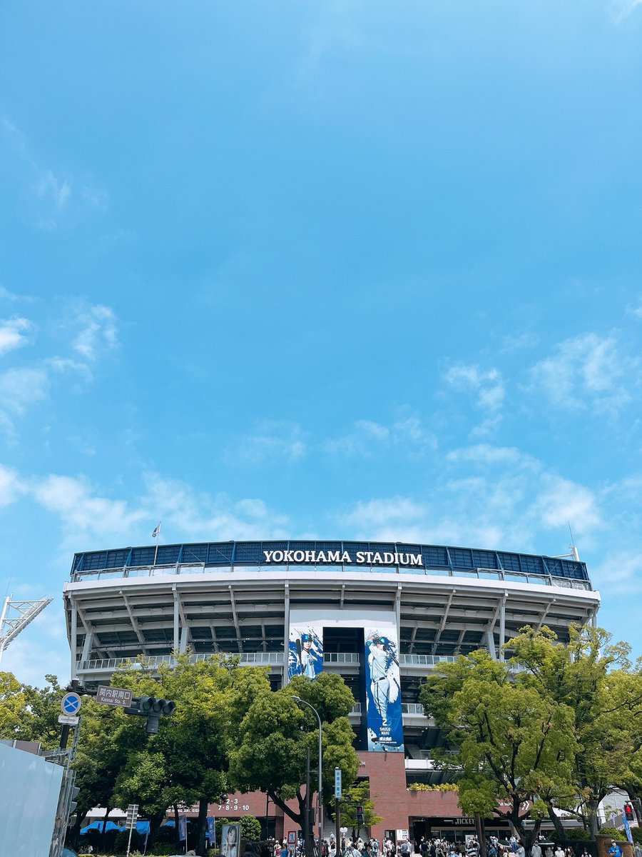Liberal_Lions_'s tweet photo. 【横浜スタジアムで野球観戦オフ会】

本日は、横浜で人気のお店でランチ後に野球観戦をしました😊

天候に恵まれた日曜日とあって、スタジアムは超満員🌈

エース対決、延長12回の引き分けと
見どころ抜群の試合でした🎊

#リベシティ
#リベラルライオンズ
#野球観戦オフ会 https://t.co/r1GLOdaVFk