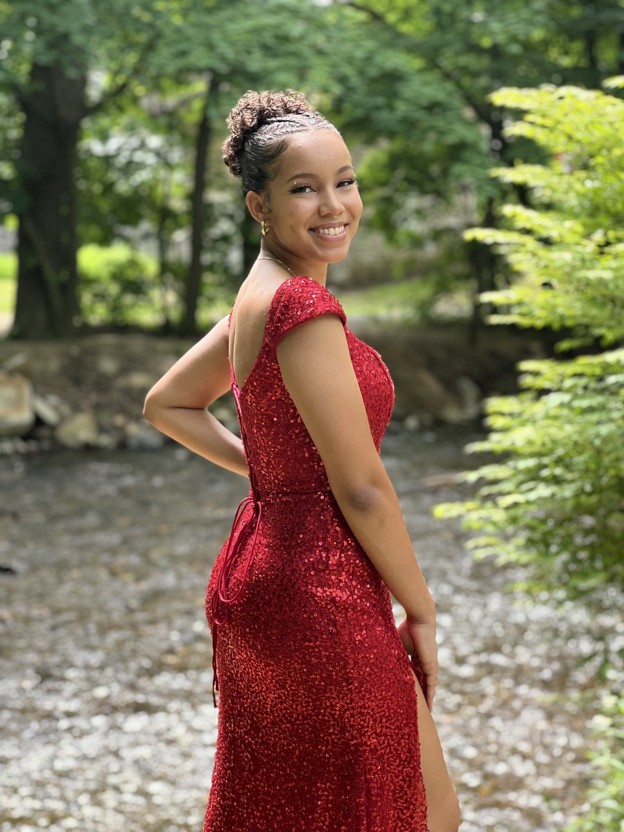 Chardonay_est87's tweet photo. PROM 2023 ❤️ https://t.co/t7JBzVYUY1