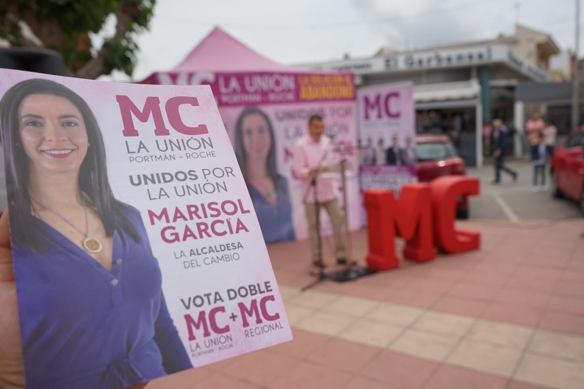😊 Compartiendo la mañana con los vecinos de El Garbanzal para exponer nuestras soluciones al abandono. 

👉🏼 Somos el partido de #LaUnión, #Portmán y #Roche y el único voto útil.

😍 Gracias por vuestra visita <a href="/Esther_GuzmanLi/">Esther_Guzman</a> y <a href="/pepelopezct/">José López Martínez</a> 

#UnidosPorLaUnión 
#MásMCQueNunca