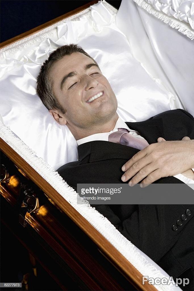RotaryMotory's tweet photo. When I’m at my funeral and the 7 to 30 random people that periodically view my tweets pull up (I love you guys) https://t.co/koEyK5hWPZ