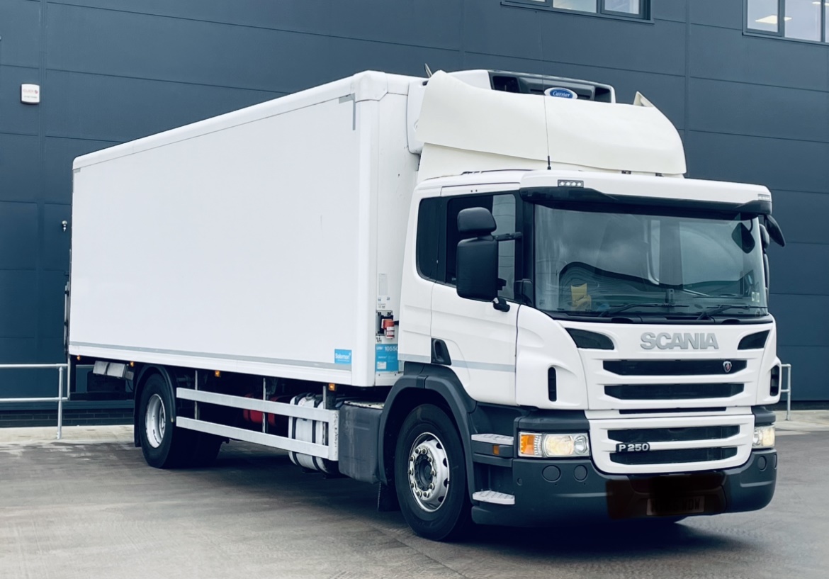 HaydockGroup's tweet image. Something different, temperature-controlled hauliers looking for their next #Scania 2016 P 250 Day cab, 2 pedal, Solomon body, 24ft 1.5 tuck away tail lifts, 307,029kms Call Tom 07522 234775 or Dan 07768 911717 #scaniaused #retailready #temperaturecontrolled #haydockused
