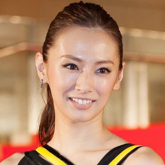 月嶋彩陽【7/26日1stDVD発売】 on Twitter