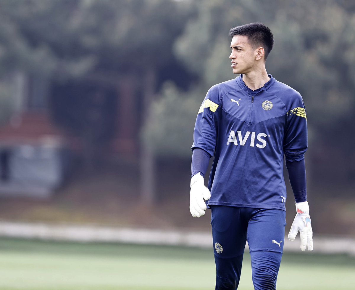 Fenerbahce's tweet photo. Günün antrenmanı ✅ https://t.co/1pj2cvZWba