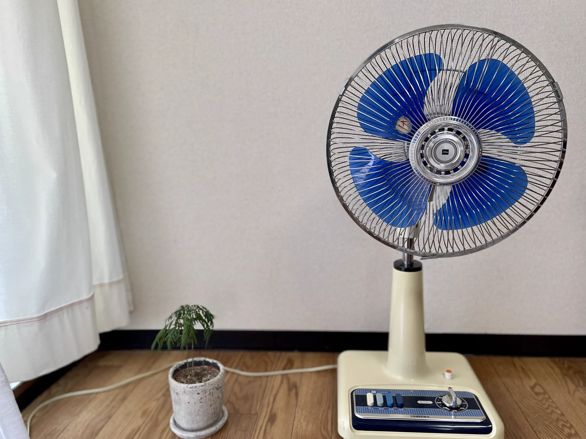 我が家の現役扇風機  