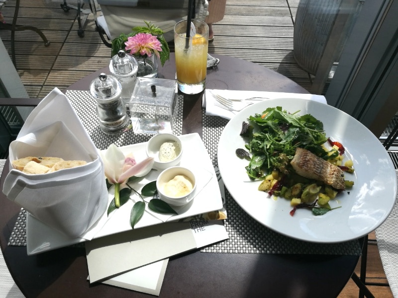 anne30plus's tweet image. Du magst Fitness und willst Dich gesünder ernähren? Unsere 9 Tipps werden Dich bei der Umsetzung Deines Planes für eine gesündere Ernährung unterstützen.  
#Ernährung

anne30plus.de/9-tipps-fuer-e…