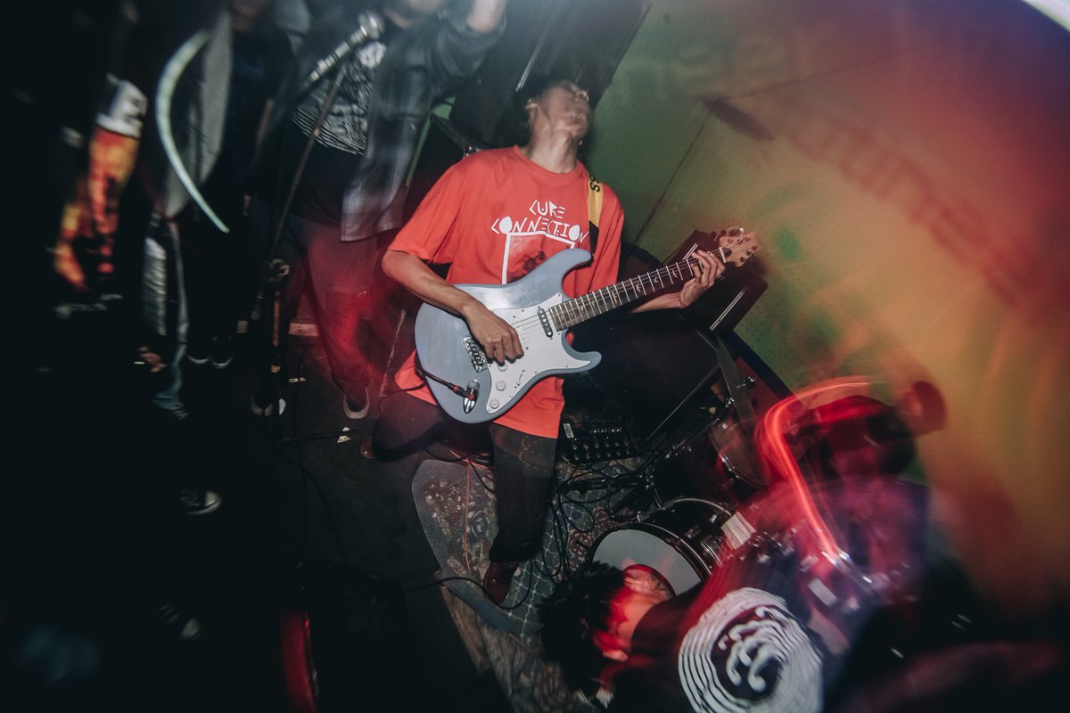 MFSwardika's tweet image. Onstage vs offstage