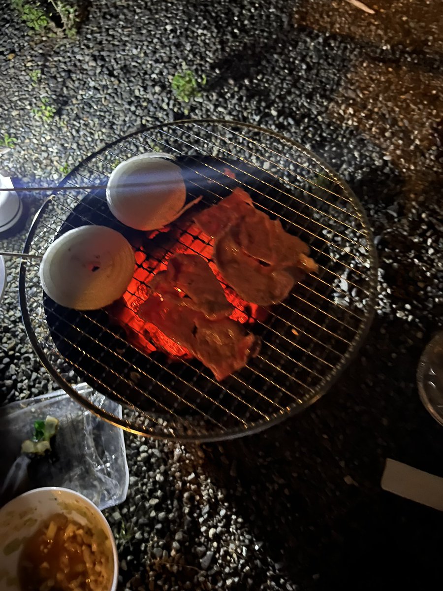 TanakaGenki1's tweet photo. 第1種大型自動車免許の仮免通過いぇい^_^
今日は澪大君絶賛グズリDAYで魔の3週間目って感じだったけど、ゆかちゃんのおかげでようやく寝てくれた。
というわけでマイホームで七輪パーティ
^_^ https://t.co/mb68lPuzDo