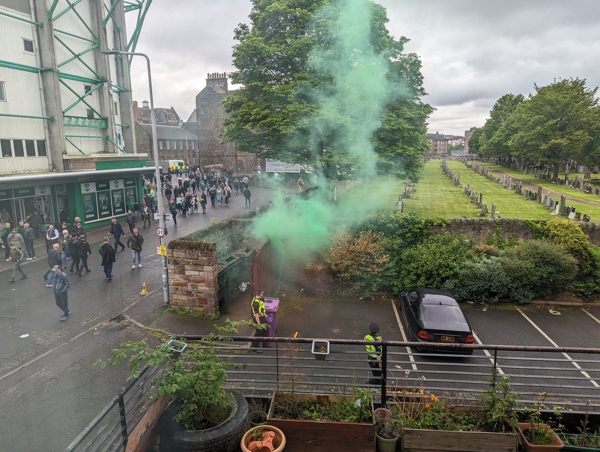 Tom Hall tweet media