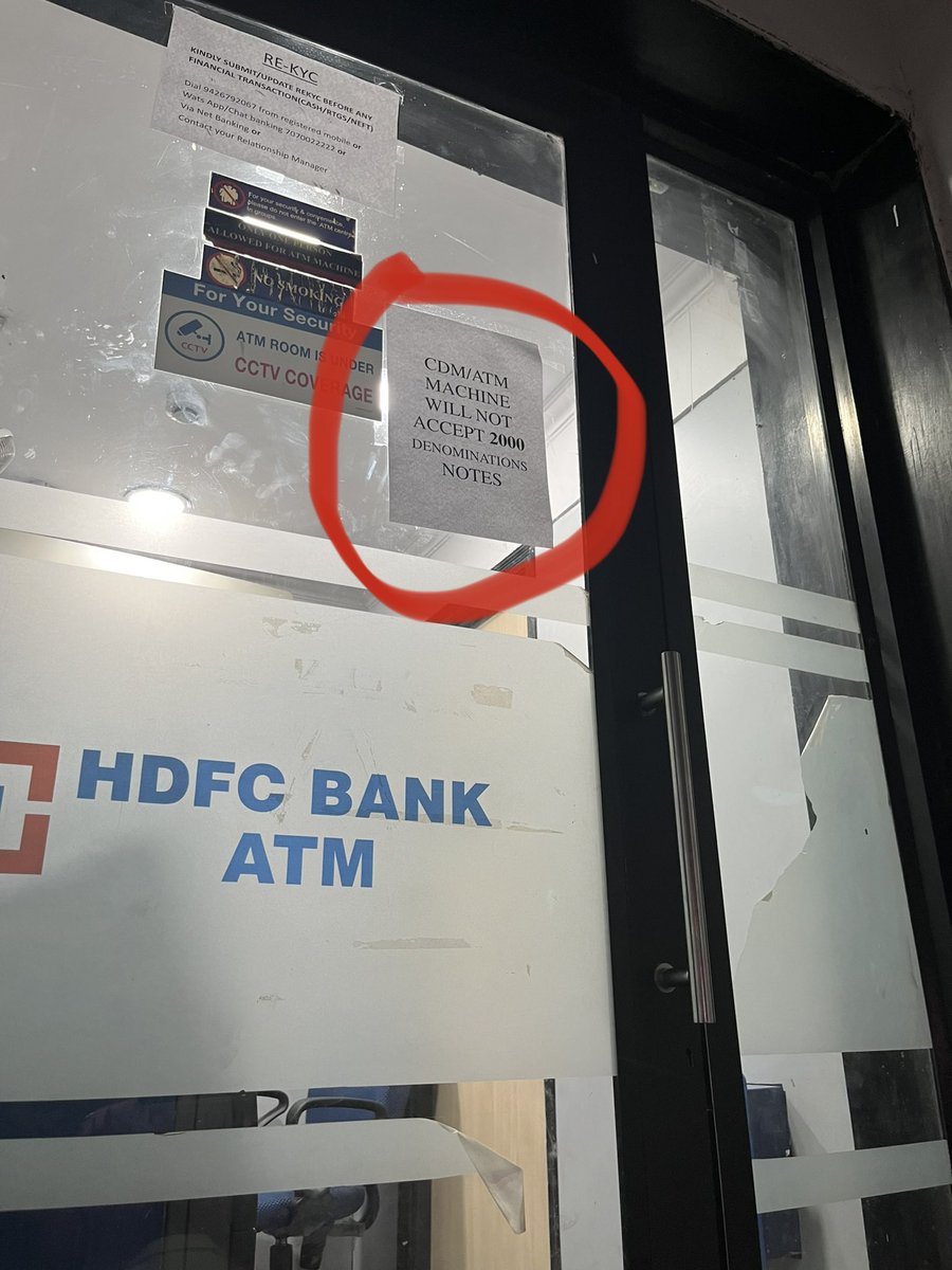 As per RBI, we can deposit 2000 denominations in bank but since last night Cash deposit Machines are not accepting. If RBI doesn’t want to trouble then how can bank deny in taking 2000 denomination. @RBI @HDFC_Bank Krishna Nagar Delhi branch denied taking 2000 in back and in CDM