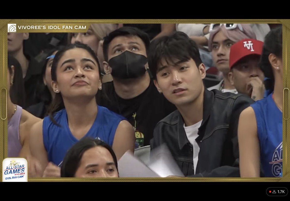 adobo_cab's tweet photo. wow cheerleader na may taga paypay pa.

ASGnaG SI VIVOREE https://t.co/EfoGOiL4zG