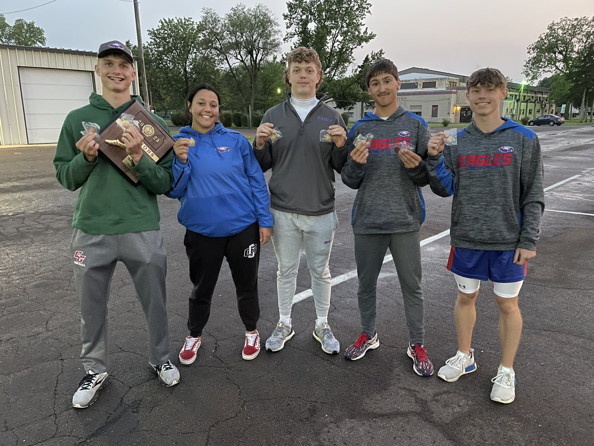 Canton-Galva athletes qualify for state in 11 events!
Isaiah HJ
Jett HJ, 100, 200
Lane 110 and 300 h, 200
Wyatt SP, Disc
Mimi SP
4x100 Jaden, Isaiah, Lane, Jett