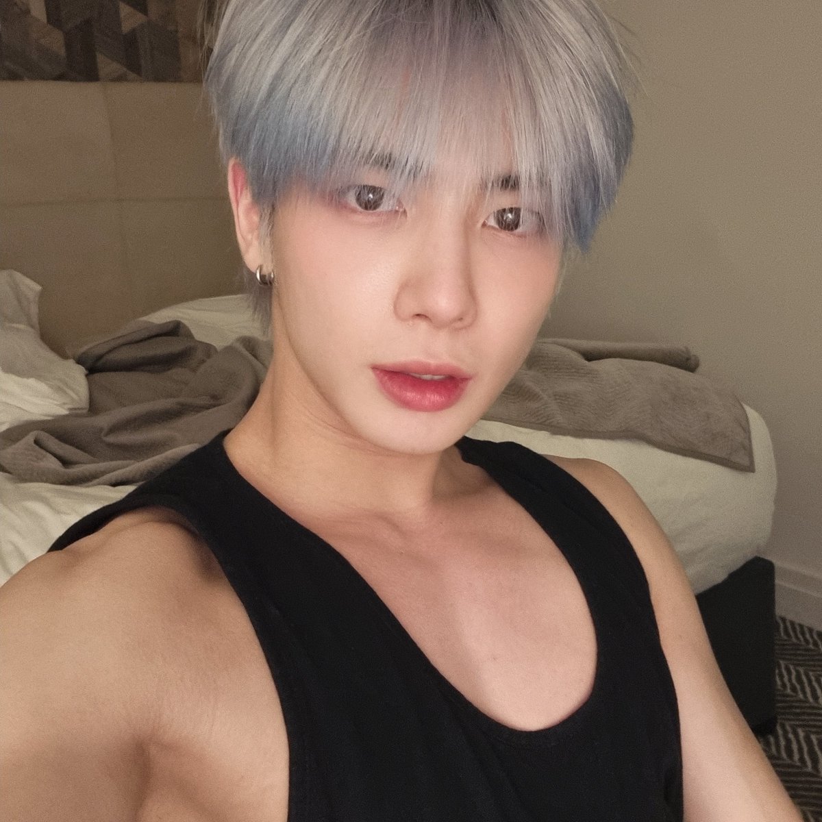 HARVEY on Twitter: "I need to cum on his boobs"