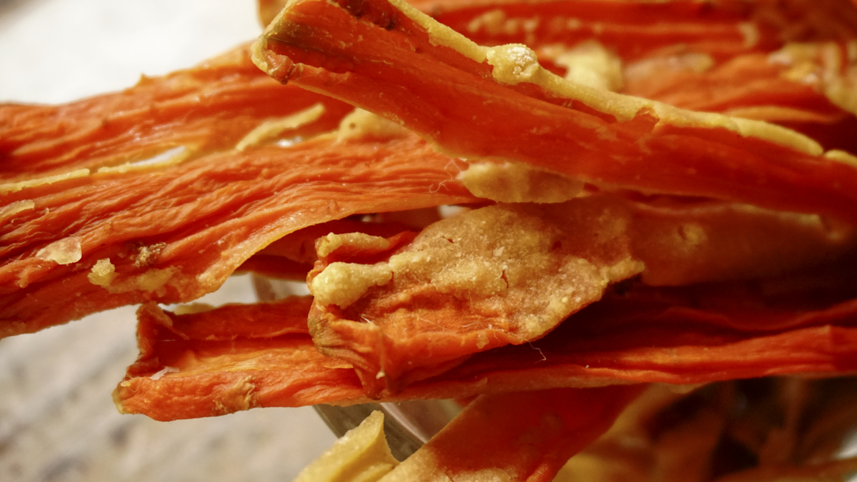 InfoHundsfutter's tweet photo. Die beste #Ernährung leicht gemacht.
Eindach zum #Snacken. #Hochwertige, #natürliche, #gesunde, #hypoallergene, #vegane, #handgemachte #Snacks, #Supersnacks, #Menüs von hundsfutter. Einfach #besonders #reichhaltige und #ausgewogene #Ernährung füttern. Und Hunde lieben hundsfutter https://t.co/ullEu6JmII