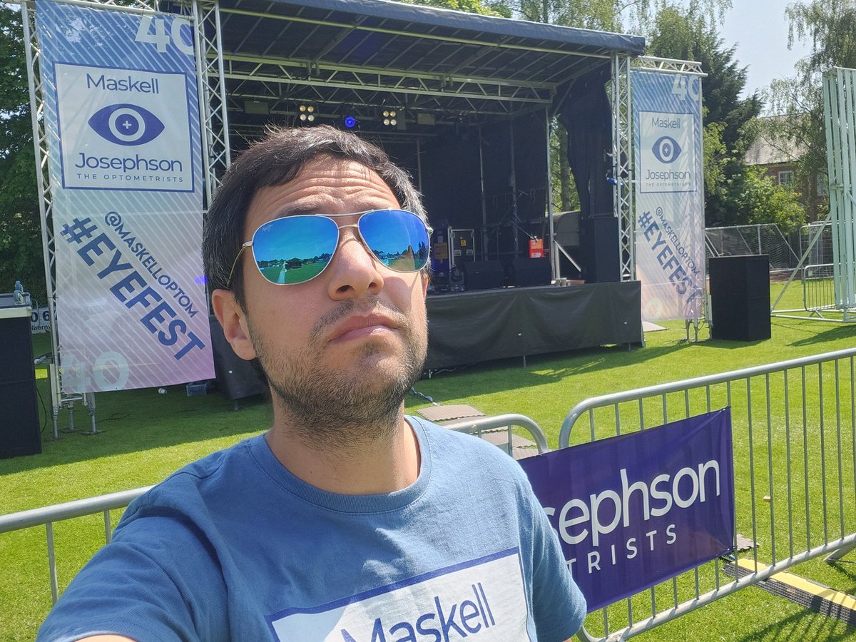 MaskellOptom's tweet photo. It's #EyeFest day today! If you're joining us at Bowdonbury make sure you tag us in and say "hi".
If you're celebrating anything when here (birthdays, anniversaries etc) then let me know! 40 years in #Altrincham - time to par-tay! https://t.co/5Y6uqEsvij