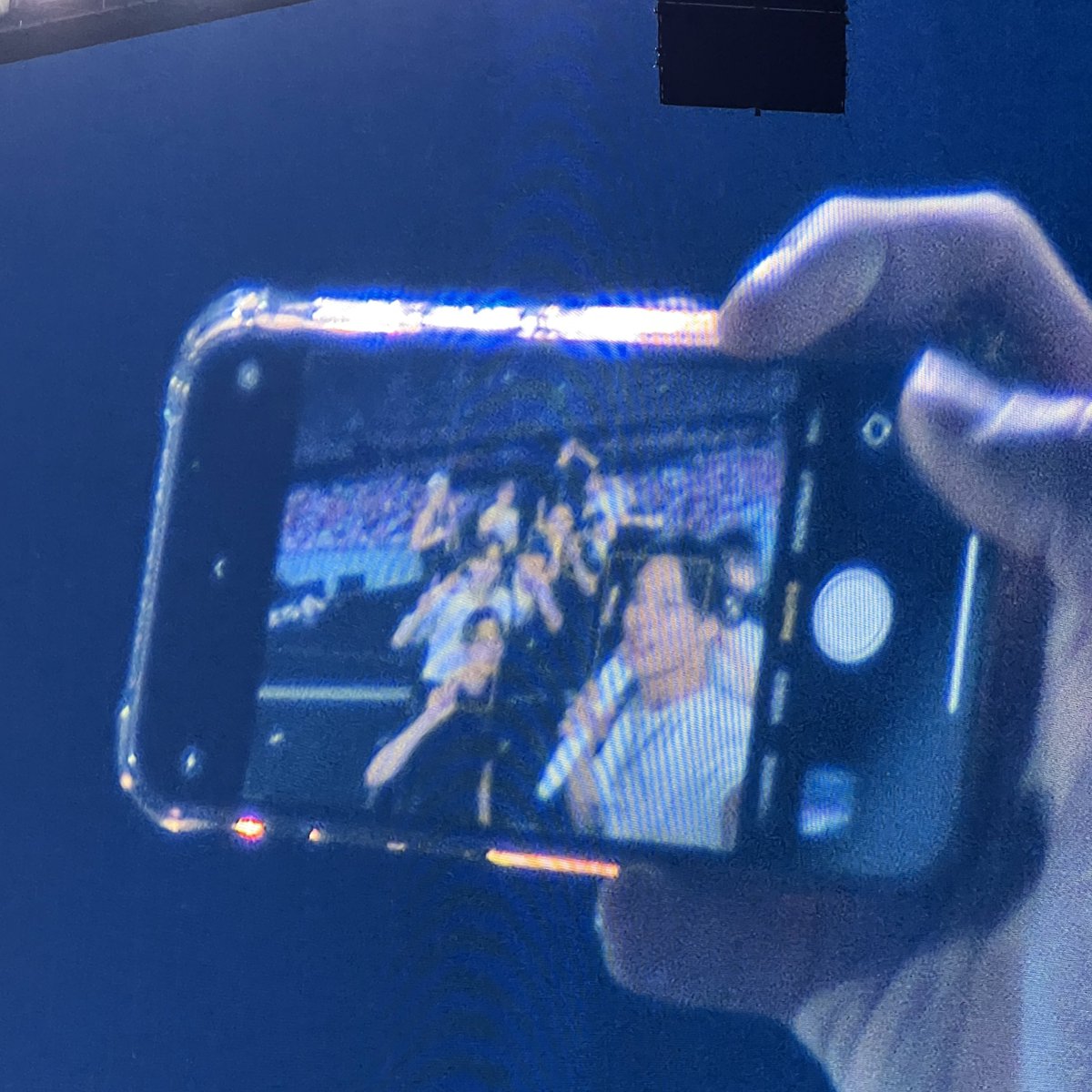 nowisjhyun's tweet photo. 소중하다 이 순간... https://t.co/7QeqSHnxYU