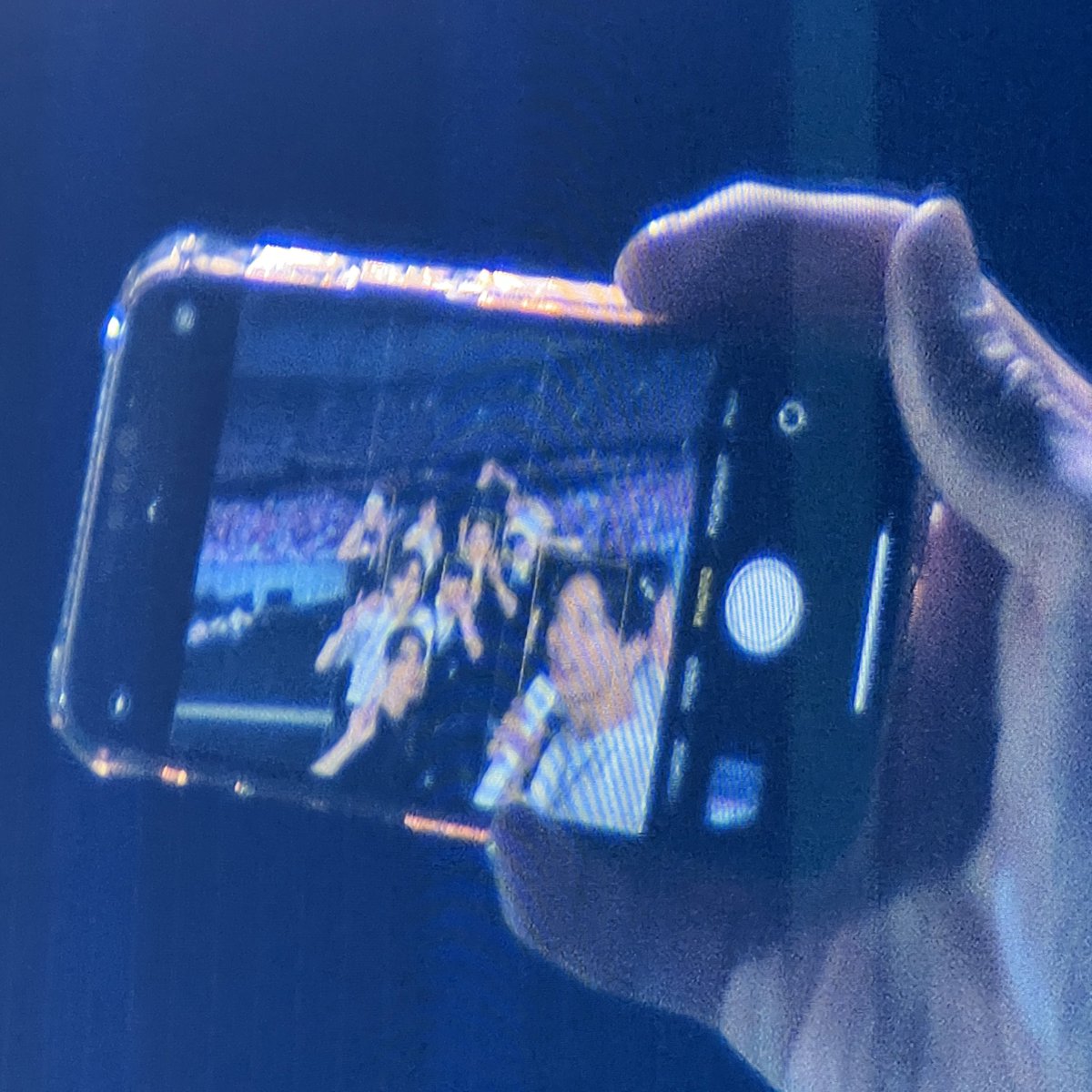 nowisjhyun's tweet photo. 소중하다 이 순간... https://t.co/7QeqSHnxYU
