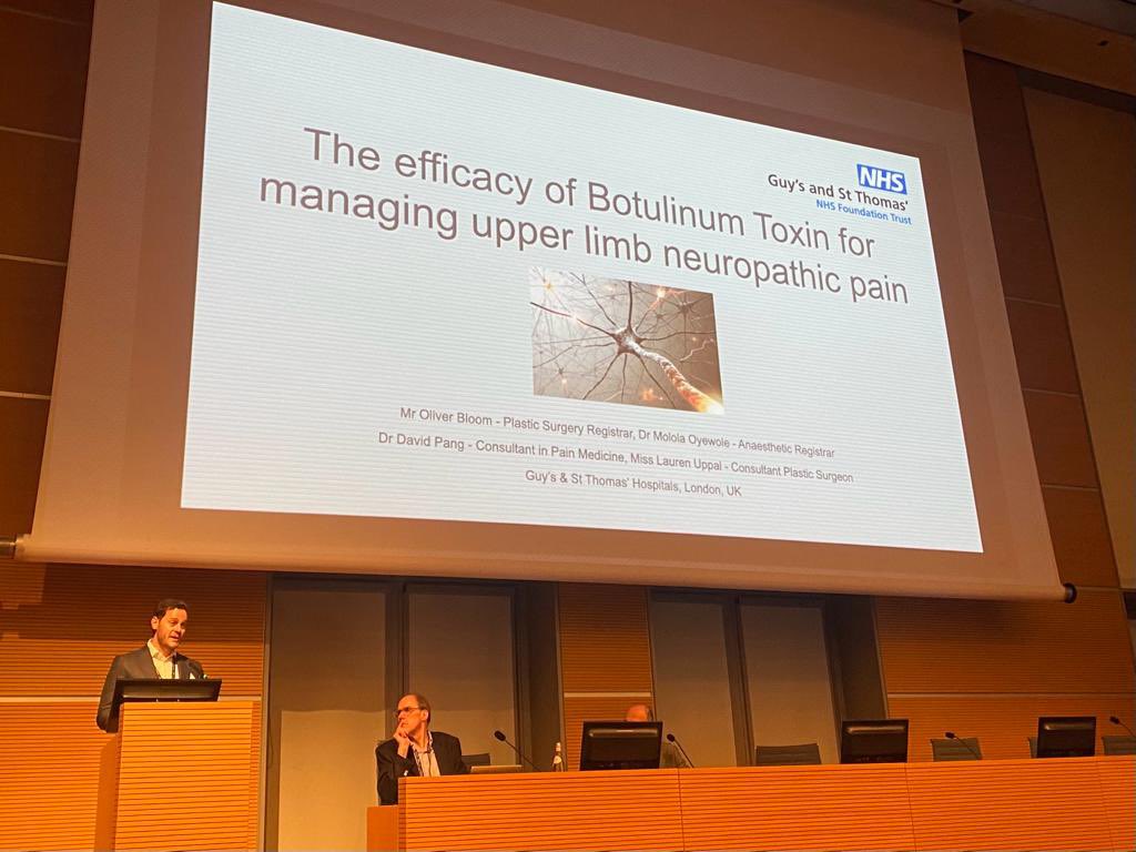 Great representation from <a href="/gsttplastics/">@GSTTPlastics</a> hand surgery team <a href="/FESSHEurope/">FESSH</a> in Rimini #handsurgery #research #gstt