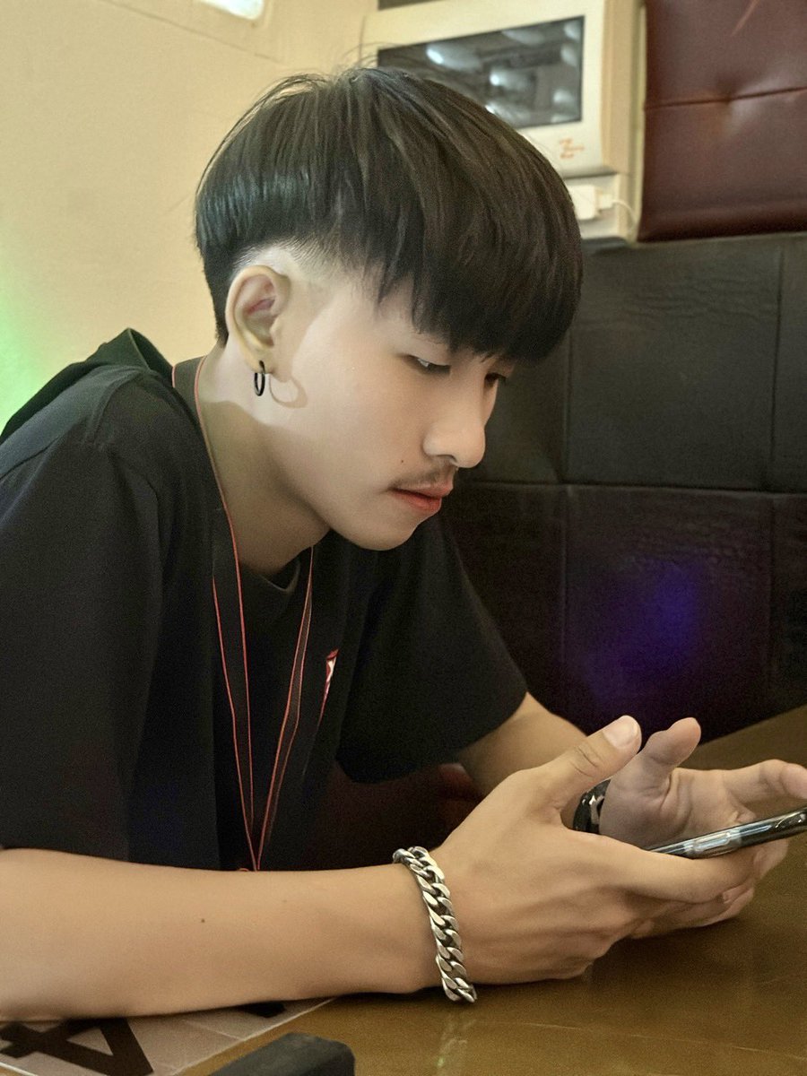 Xsizekan's tweet photo. ไม่มีหรอกแคปชั่นอ่อย ถ้าคนมันอร่อยยังไงก็หน้ากิน จริงปะ😜
มาหาพวกผมใด้นะคัฟ 
X-Size Kan
#Xsizekan #เอ็กไซต์แอดกาญ #คาราโอเกะกาญจนบุรี #ร้านเหล้ากาญจนบุรี #คนเมืองกรุงไปเมืองกาญ #บาร์โฮส https://t.co/GyQreidKrY