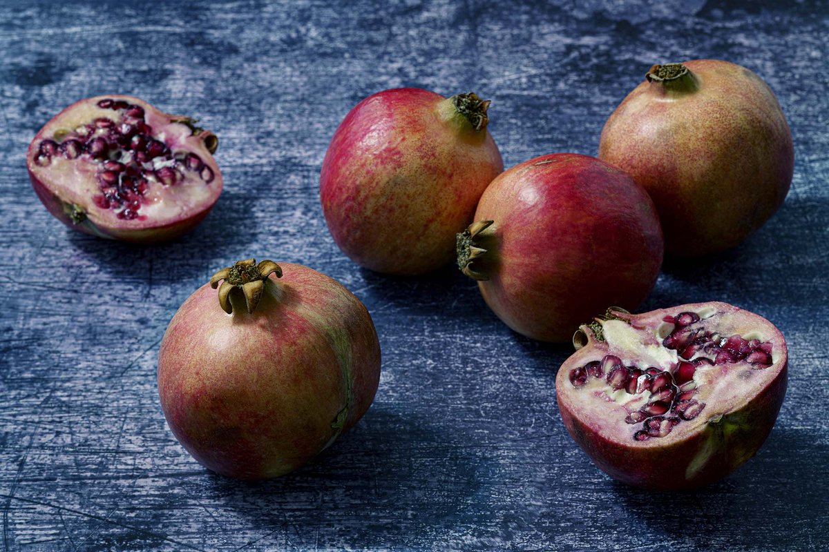 Edinburgh_Image's tweet image. Pomegranates. macneill.photography/prints/macneil…