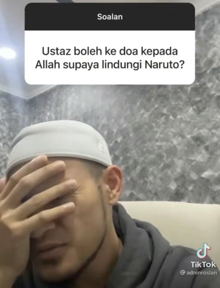 chotz666's tweet photo. Antara ustaz yang dulu serious gila. Now dia more lay back chill je layan soalan2 orang kelakar wei. Ustaz2 yang pandai berdakwah dengan ada some humours ni lagi nampak berkesan tuk menarik minat generasi skg tuk mendengar dr yang serious marah2 punya dakwah https://t.co/0Rl3GbnMo4