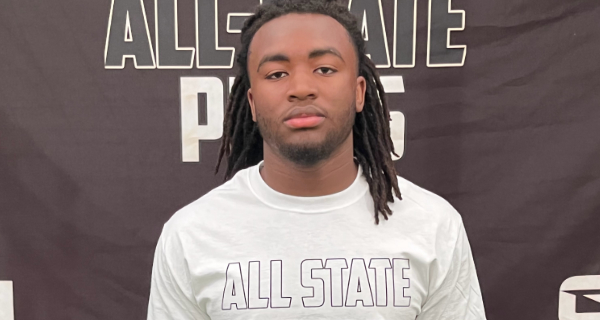 EdOBrienCFB's tweet photo. Class of 2027 athlete Ausar Heard out of NJ. 
(West Virginia and Georgia offers). Solid two weeks, UA LB MVP for their Middle School camp last week and All State Preps MS camp MVP yesterday
https://t.co/eaNfizJP19
@Preps_247 
@Sardagod_4 https://t.co/Aj465TaWy2