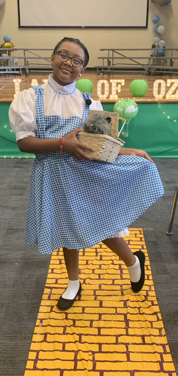 What a “dramatic” year for my drama club at Hapeville Elementary. I’m super proud of the students! The Winter Holiday Program, Black History Highlights, GMAS Pep Rally, and Award’s Day performances were GRADE A! Can’t wait to see what next year holds! @HapevillePrin