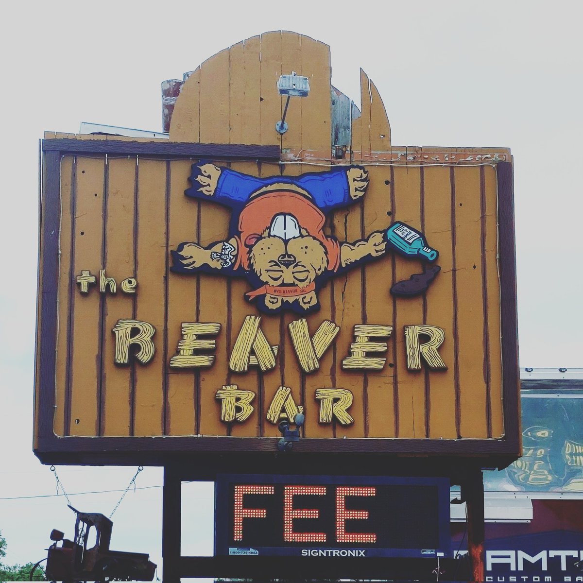 MSVirginia4's tweet photo. Always a fun time!! 
See you again at the fall rally 🖤

#mrytlebeach 
#suckbangblow 
#beaverbar https://t.co/o5Ys9XNyAn