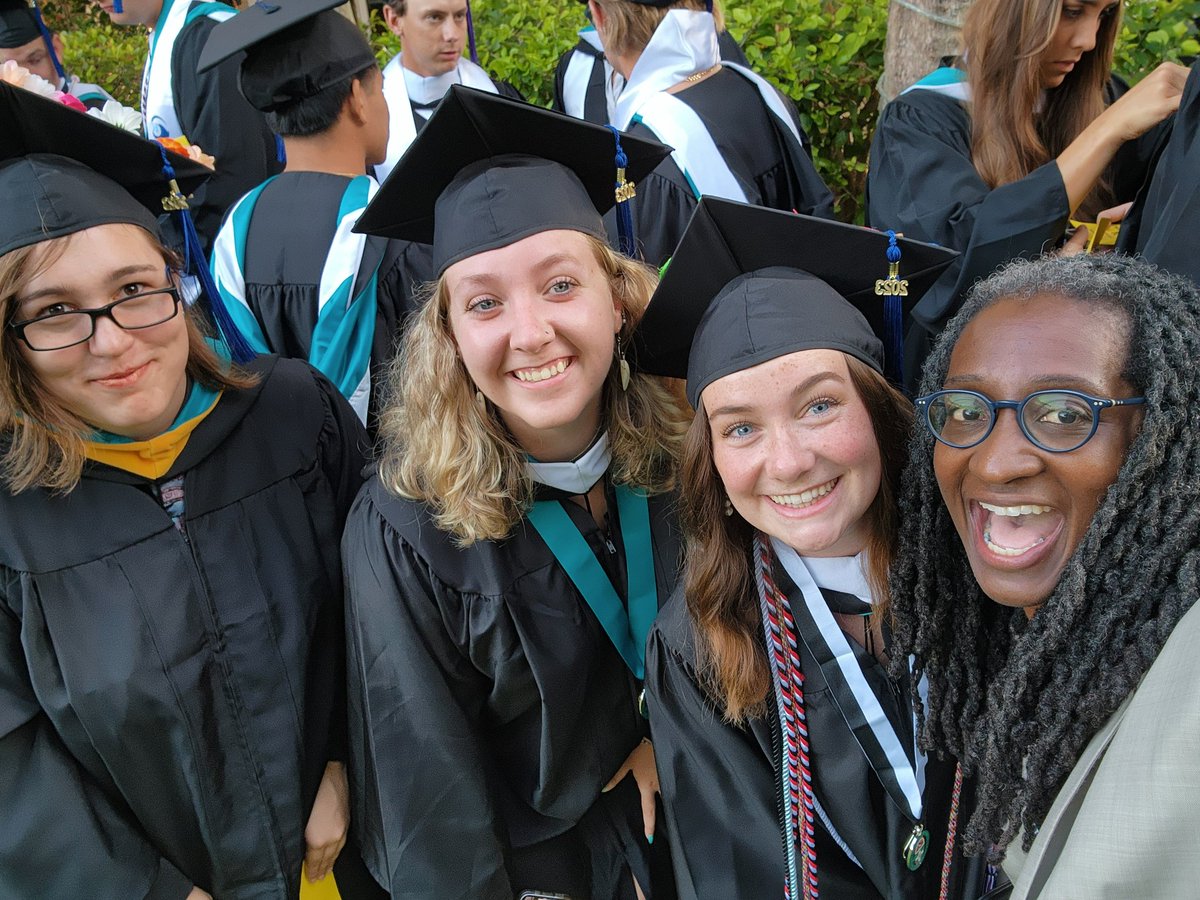 LaRubyMay's tweet photo. Super excited to be on campus sharing in this moment. Congratulations class of 2023 @eckerd
#KappaKid https://t.co/kYQgZ6GFl9