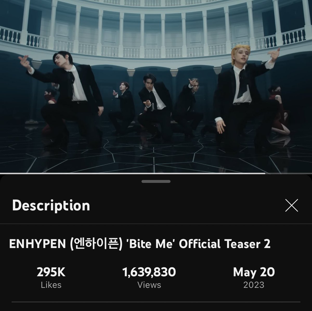 enhypenupdates's tweet image. [UPDATE] 230521

ENHYPEN (엔하이픈) 'Bite Me' Official Teaser 2

🔗: youtu.be/4F1DCmWertE
🎥: 1,639,830 views and 295k likes

3 hours left until the 24-hour mark, ENGENEs! Drop you streaming screenshots below. ❤️‍🔥

BITE ME TEASER 2
#DARKBLOOD #BiteMe #ENHYPEN @ENHYPEN_members…
