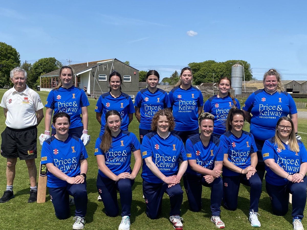 Pembrokeshire Ladies Cricket League tweet media
