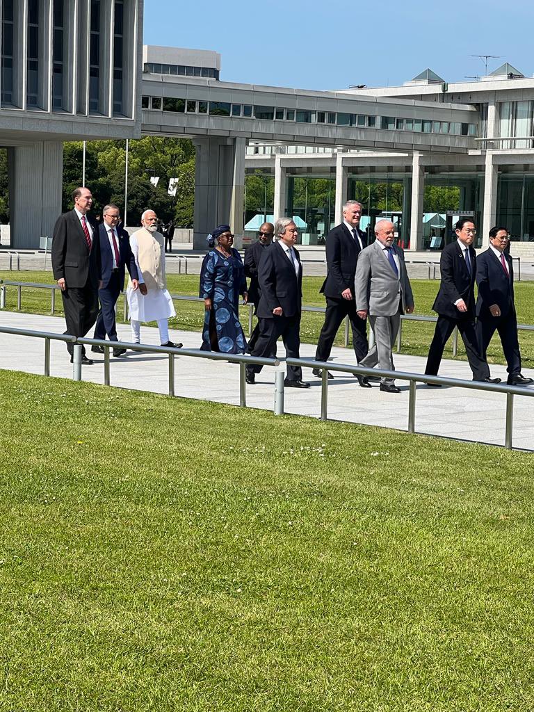 NOIweala's tweet image. A touching visit to the Hiroshima Peace Memorial Park with Prime Minister Kishida and leaders. May we know more, not less, peace in the world. @JPN_PMO