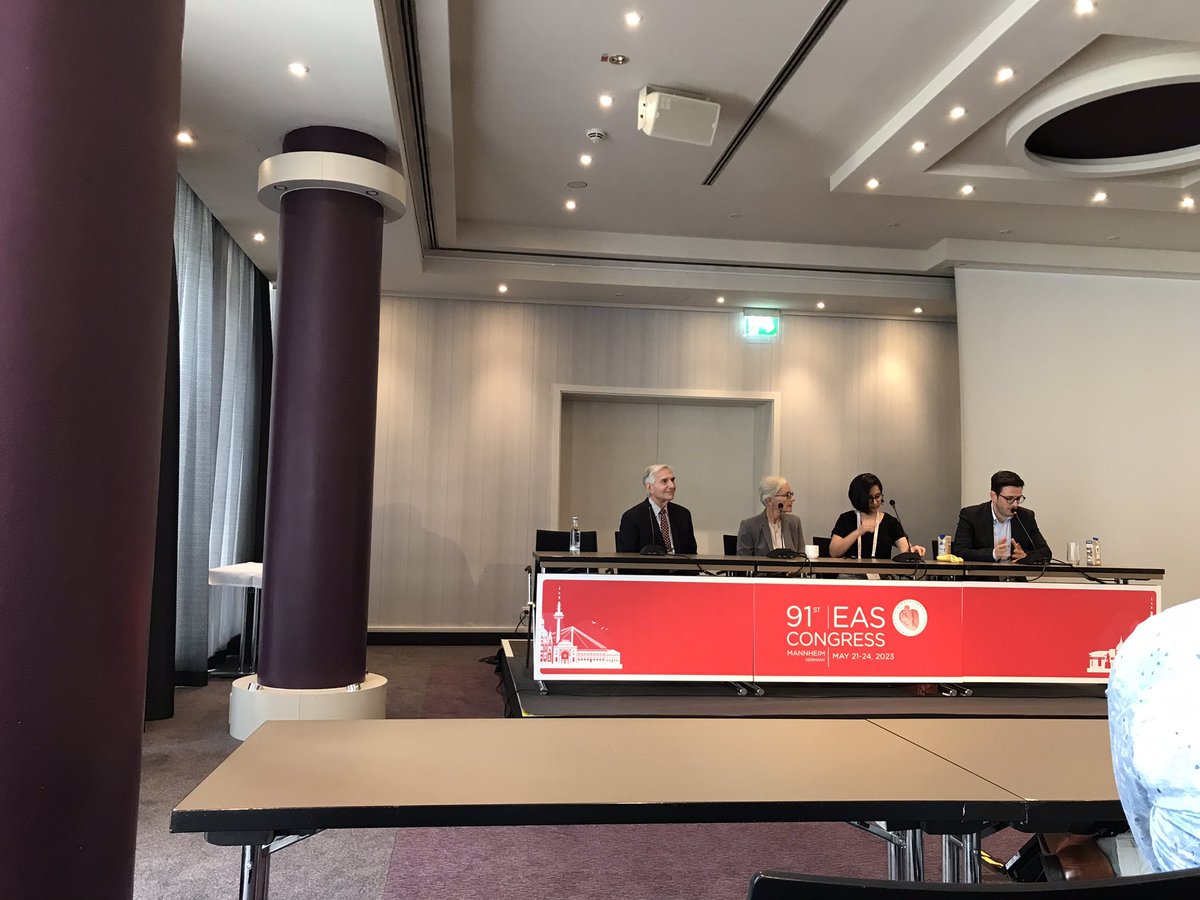 javierrcarrio's tweet photo. @society_eas Young Fellows meeting just starting
Chaired by @azinkh96 &amp; @fotisbarkas 
Invited speakers: Peter Libby and Anne Tybjaerg https://t.co/CQMW3LgJXU