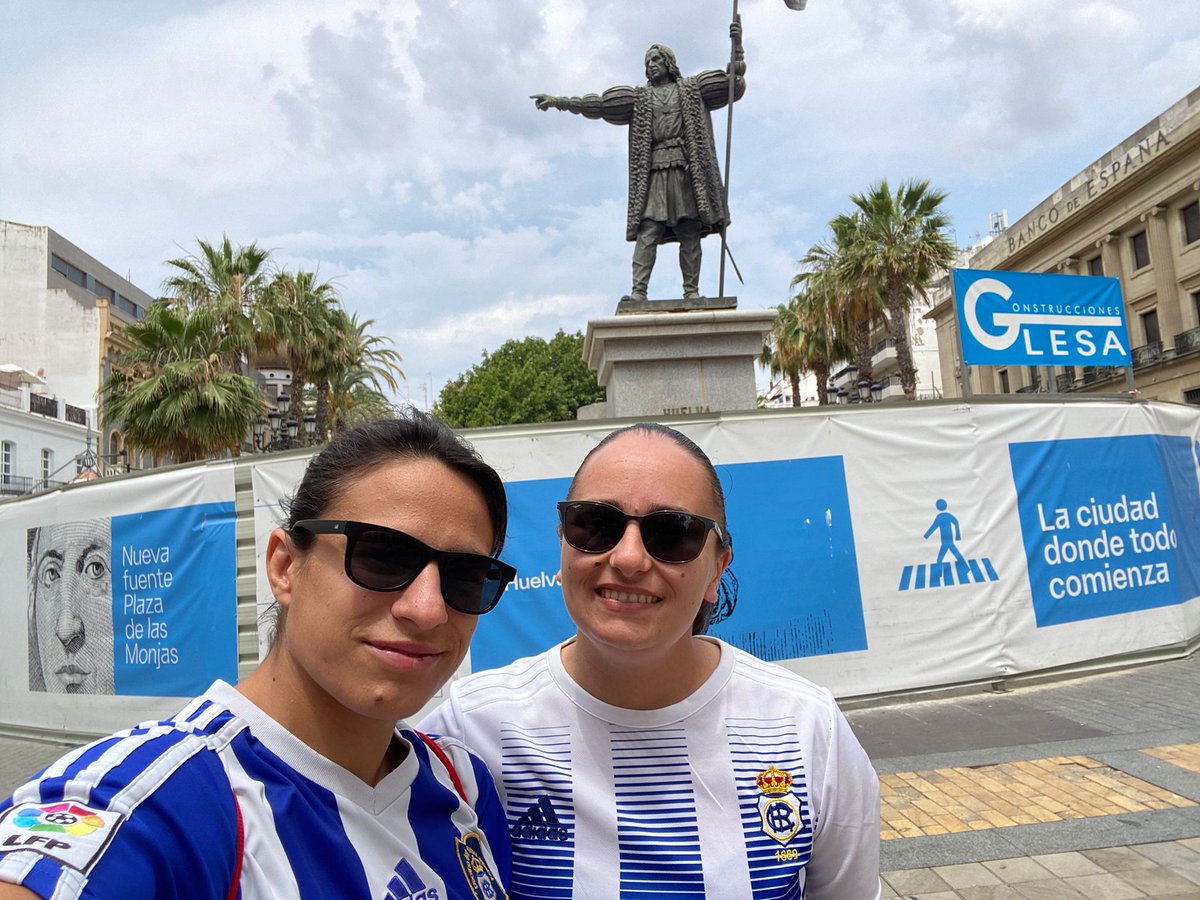 <a href="/recreoficial/">RC Recreativo de Huelva</a> De previa en la mejor compañía <a href="/cintijudo/">Cinti Garcia</a> 🧡
Deseando que llegue la hora!
Vamos Decano! 🔵⚪