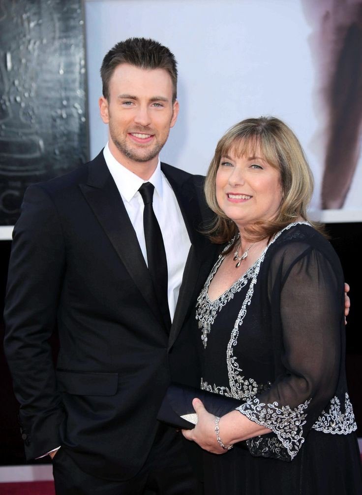 Happy Birthday to Chris Evans Mum Lisa, so hope you got your Birthday Wishes  