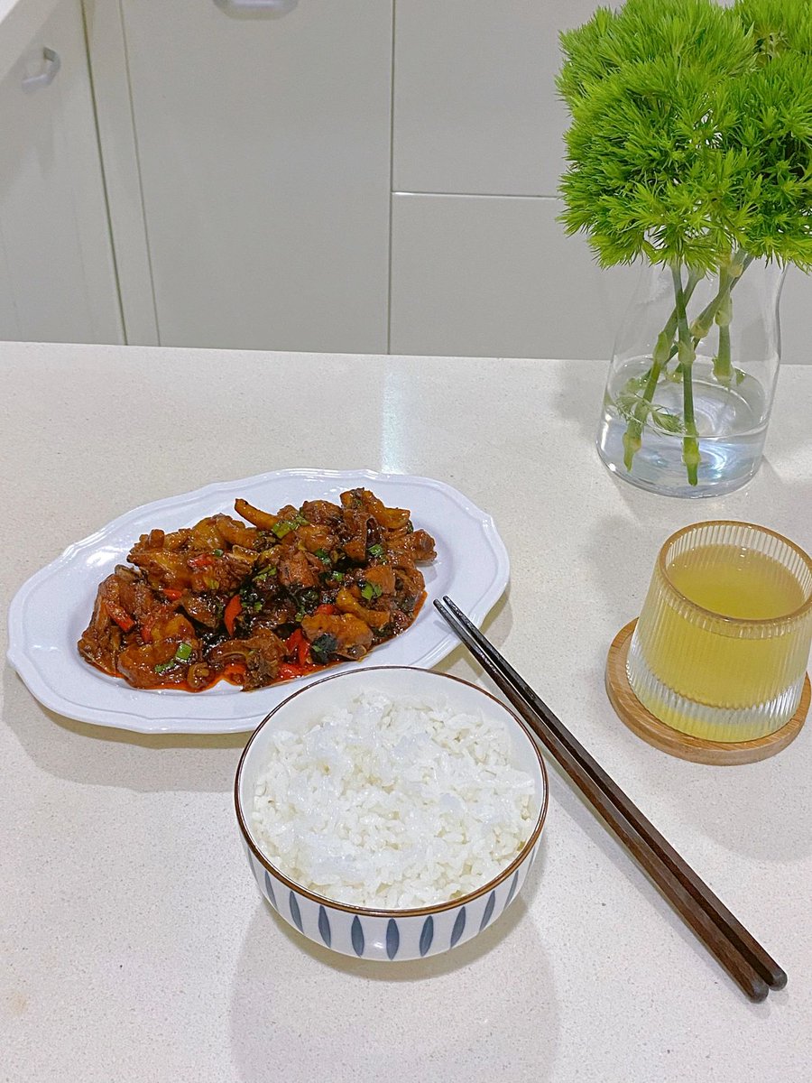 What is bravery? I knew that I would gain weight after eating this meal, but I still went head-on.