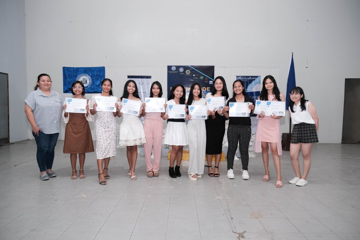 FreiSangil's tweet image. Super proud of these students! Students fr grades 7-11 joined our #Learn2Code program- and after a month, presented their games/software mostly written in #python! Thanks sir JDL, president of #PSIA for joining us! Thanks to our partners, Oro Site HS and SLTCFI!
Congrats coders!
