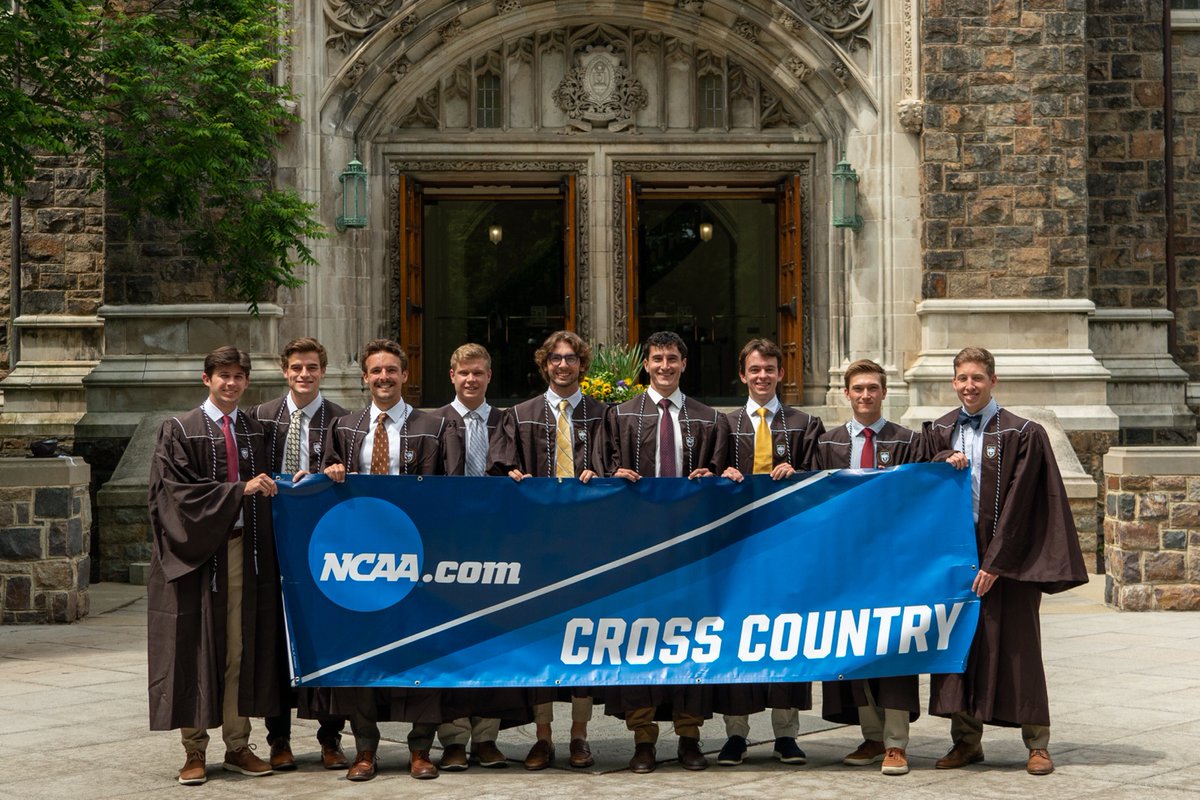 Congratulations to the class of 2023! You will be missed but we know you are off to great places! Photos by our very own Connor Malinger '26! #Lehigh23 #LehighGrad