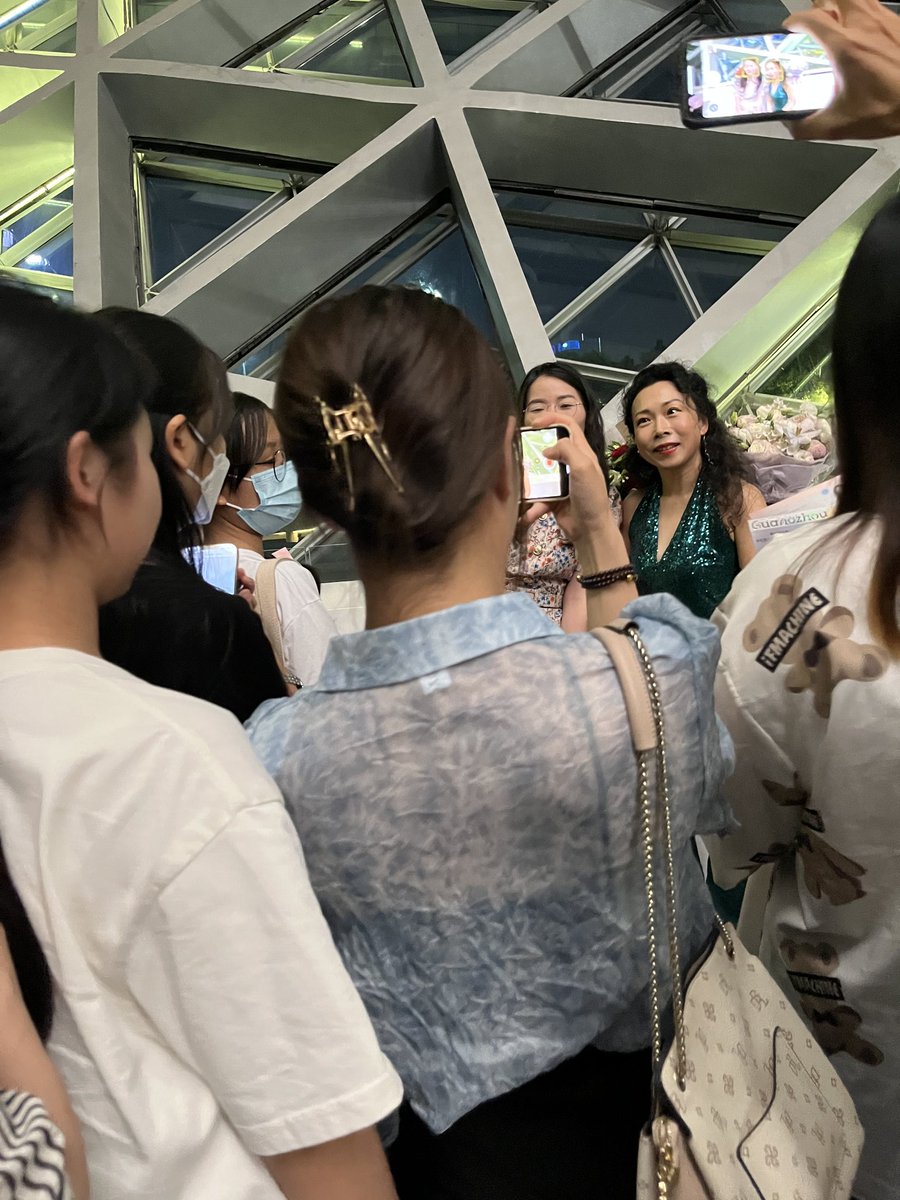 EcstasyRecords's tweet photo. @DiXiao got a wonderful response from her home crowd playing to a packed hall in #Guangzhou @GZOperaHouse last night!! 
#music #live #piano @SCMPNews https://t.co/hysXNRJvoY