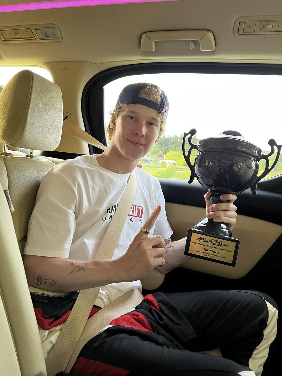 KalleRovanpera's tweet photo. Victory from my #FormulaDriftJapan debut!🏆🥳

It was great weekend all together and I would like to thank @TOYOTA_GR  , @CUSCO_WEB , @redbullmotorJP  , @YokohamaRubber and all the others who gave us a chance to come here to compete!🙏

#KR69 #ToyotaGAZOORacing #FormulaDriftJapan https://t.co/TiqNoDwNe3