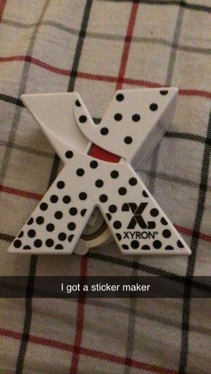 haleyyy2000's tweet photo. Went to hobby lobby yesterday and got some supplies ^-^
#paracord #stickermaker #stickers #keychain #crafts #hobbylobby https://t.co/XqOwfsZsry