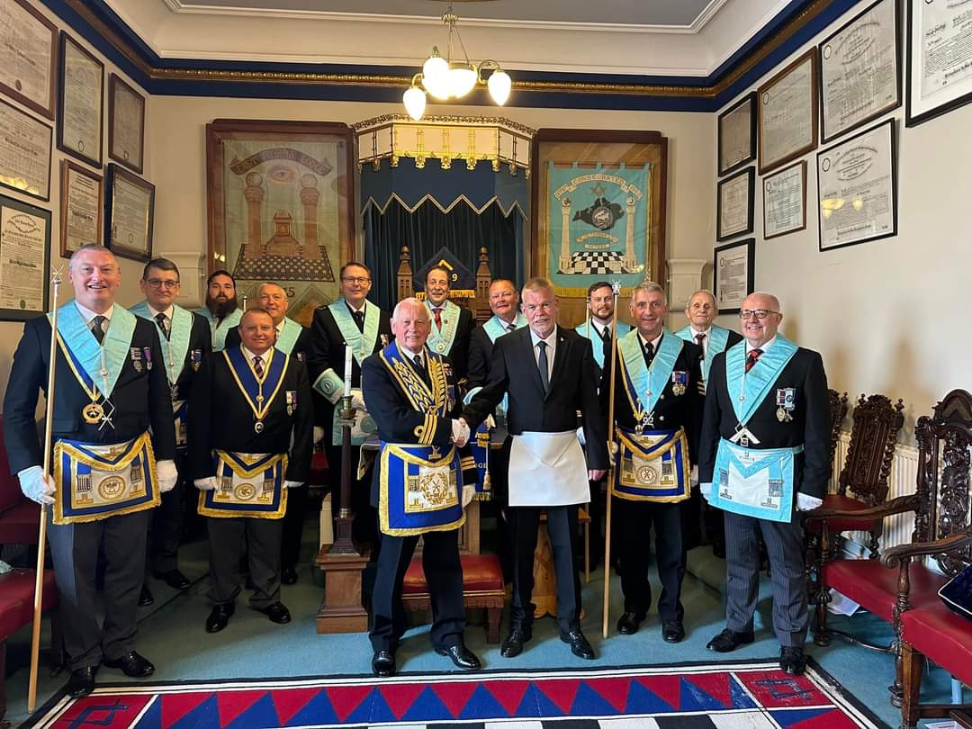 Vectis Services Lodge No. 9969 tweet media