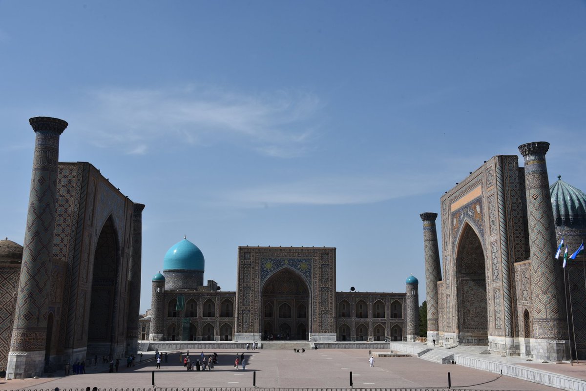 PABootsma's tweet photo. Traveling around Uzbekistan, impressive architecture, vast empty deserts and very interesting history.... https://t.co/Q09PnWkqrj